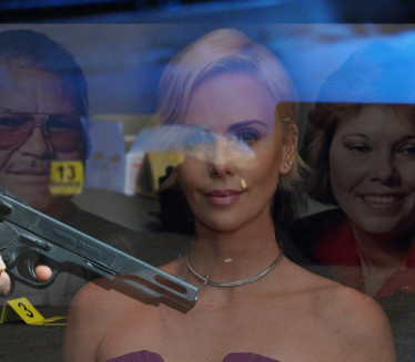 KRVAV ZLOČIN "Otac je 3 puta pucao u mene, mama ga je ubila"