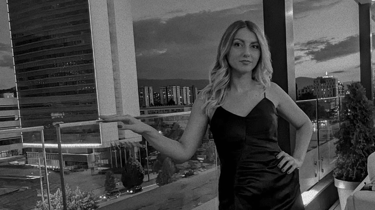 ЈАХИЋЕВУ СУДИЈА УПУЦАО У ГЛАВУ: Потресни опроштаји пријатеља