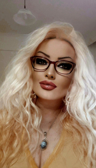 Душица М. Огњановић: Живот није љубитељ "ружичастих наочара"