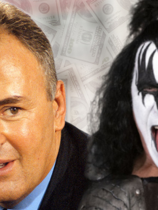 DESNA RUKA ROKENROLA: Arkan navodno reketirao grupu "Kis"