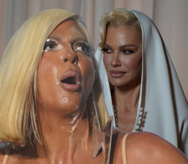 JK NAPALA NATAŠU "Sram te bilo, reci čime sam te povredila!"