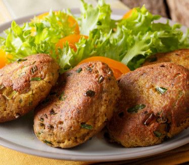 POSNE RIBLJE PLJESKAVICE: Spolja hrckave, unutra meke