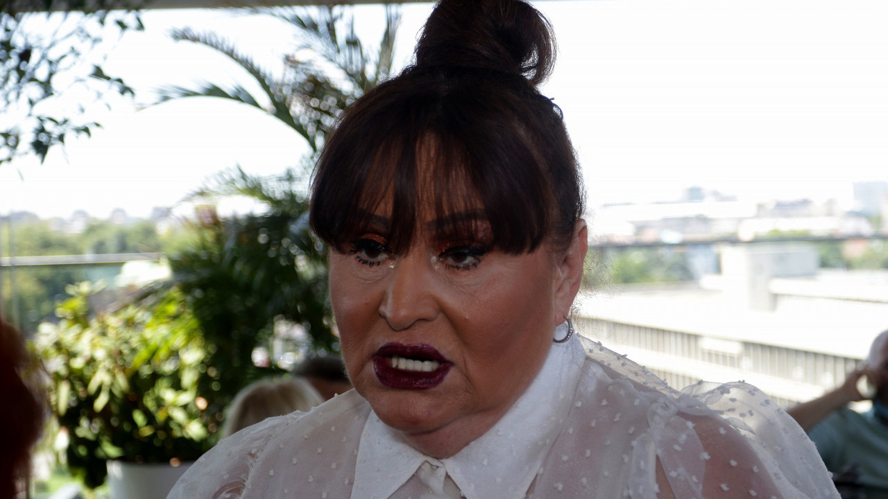 OPLJAČKANA NADA MACURA: Sve se dogodilo u autobusu 78