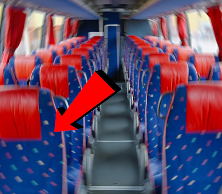 NIJE SLUČAJNOST: Evo zašto su sedišta u autobusima šarena