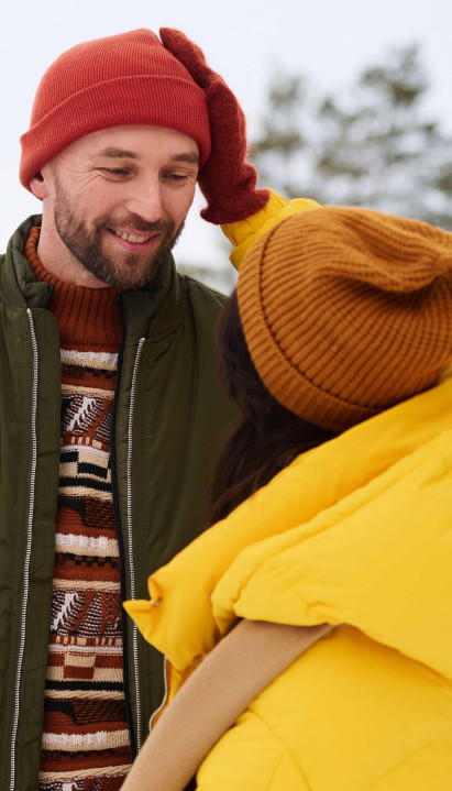 БИЋЕ КАО НОВА: Моћан трик за прање перјане јакне у машини