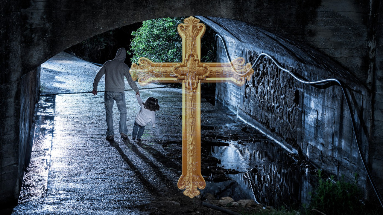 НЕЗАПАМЋЕН ХОРОР: Отето 300 хришћанске деце из школе