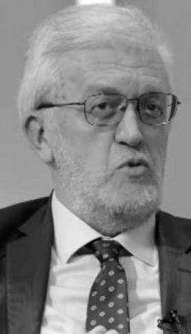 ПОГИНУО ЕКС ШЕФ ЈАВНОГ СЕРВИСА: Слетео с пута код Никшића