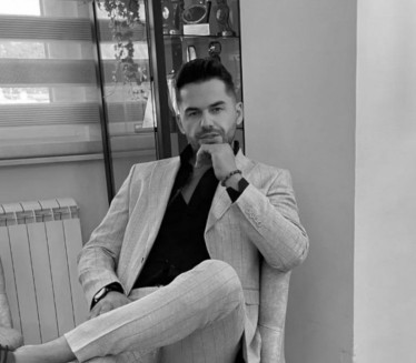 Umro folker (40) čijom pesmom je Selma razbesnela Srbiju