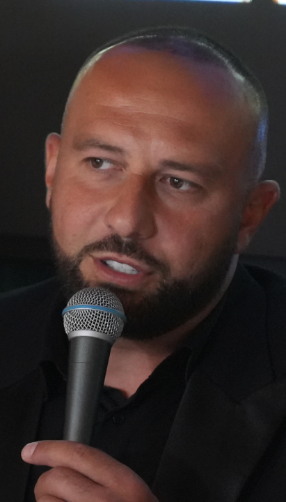 "ЗАУВЕК У МОМ СРЦУ..." Певач скрхан након смрти колеге (40)