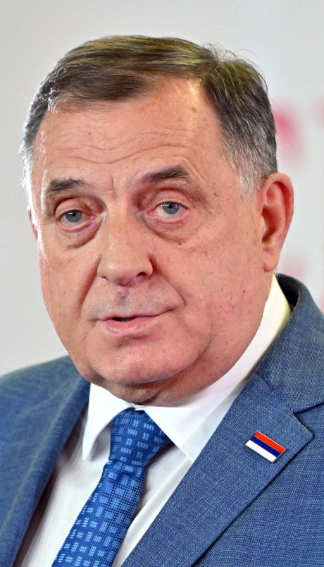 Majka Milorada Dodika u komi! "Situacija je teška..."