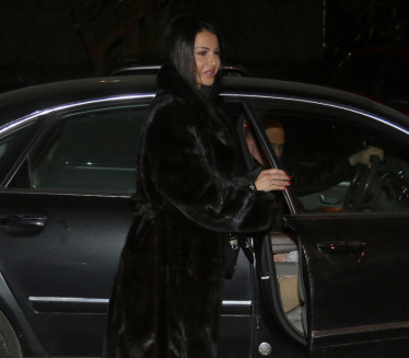 FOLKERKA OSTAVILA SINA "Prišla sam i rekla da sam mu mama"