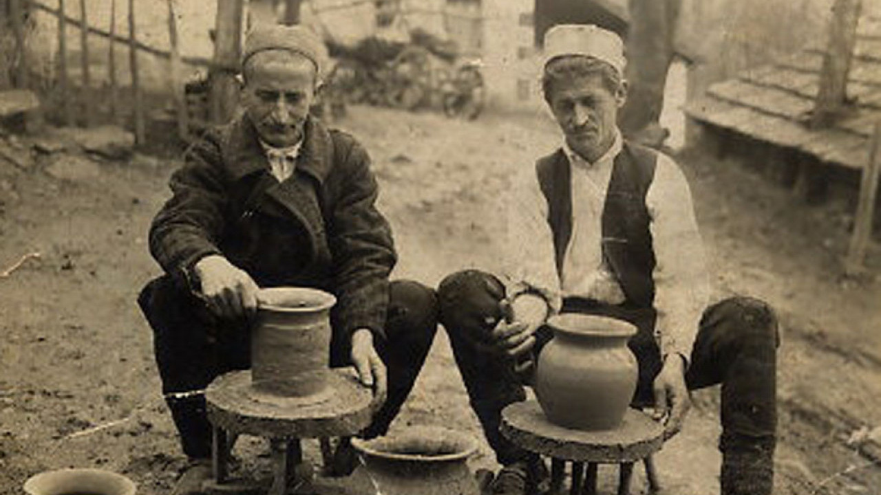 ZABORAVLJENI ZANATI Čime su se bavile mutavdžije, rabadžije...?