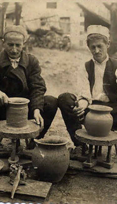 ZABORAVLJENI ZANATI Čime su se bavile mutavdžije, rabadžije...?