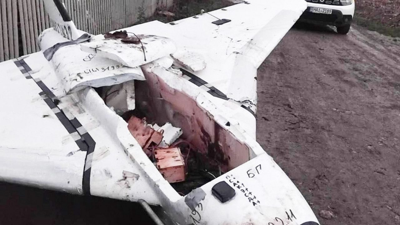 NAŠAO DRON U SELU, MISLIO IGRAČKA: Onda stigli demineri FOTO