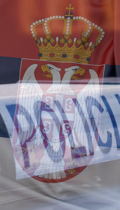 NAPAD NA RADNIKE IZ SRB Glumili policiju hteli da otmu novac