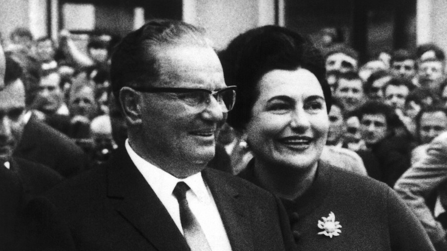 DA LI STE ZNALI? Jovanka Broz je baka naše poznate voditeljke