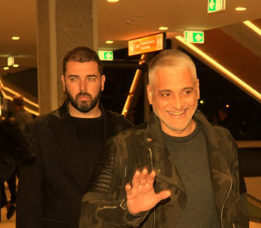 НАКОН ТРАЧА ДА СЕ ВЕРИО СА ДЕЧКОМ У ЦГ: Чеда се огласио