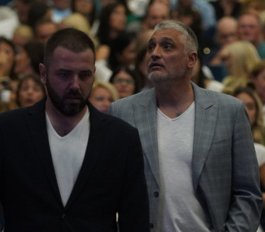 KO JE ALEKSANDAR KOS? Proglasili ga za Čedinog partnera