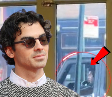 7 МИНУТА ПОКУШАВАО ДА СЕ УПАРКИРА Хит снимак познатог певача