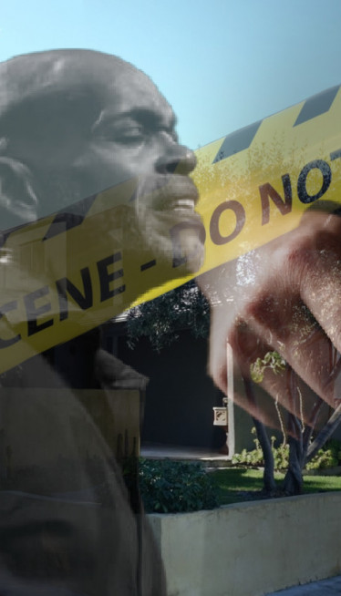 Славни певач насмрт ИЗБОДЕН у стану, ухапшен његов СИН