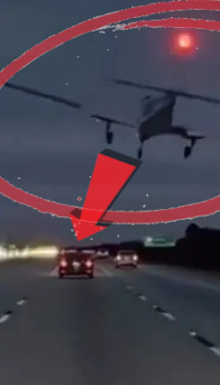 Језив снимак АВИОНА који се закуцава у АУТО