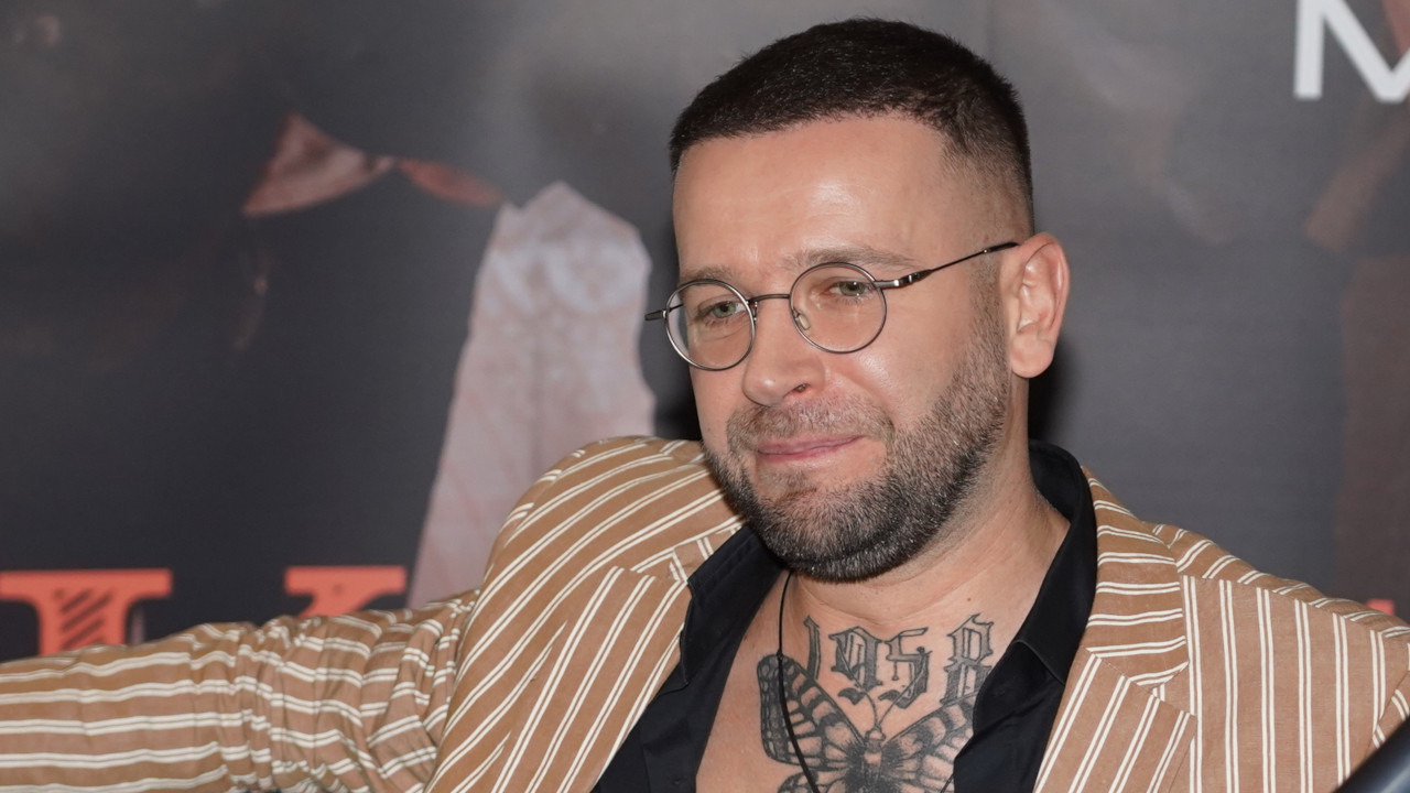 "UĐEM U SOBU, POGLEDAM NJENE IGRAČKE..." Potresne reči pevača