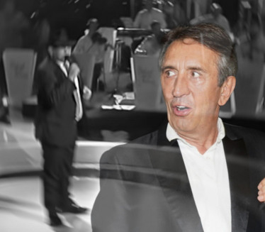 "ZVAO ME JE, NISAM SE JAVIO" Pevač slomljen zbog smrti kolege