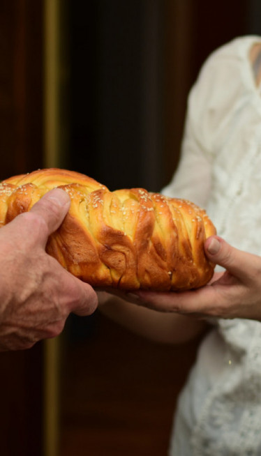 SLAVSKI BONTON: Ovo su pravila lepog ponašanja na slavama