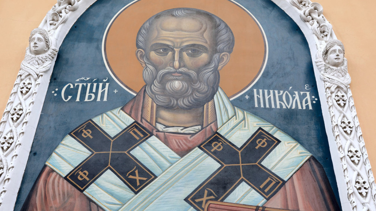 GLEDA SE NEBO: Vreme na Nikoljdan pokazuje KAKVA će biti zima