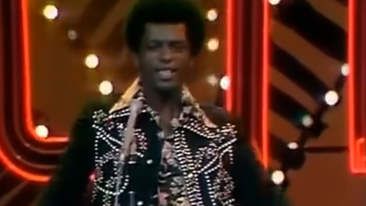 ПРЕМИНУЛА МЕГА ЗВЕЗДА: Његове хитове су сви волели