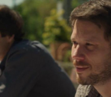 SVI SU ZAPLAKALI: O čemu govori "Marama plava" u "Tvrđavi"