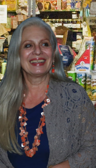 "ZAMOLILA SAM PRIJATELJA DA ME ZAPOSLI U RADNJI"