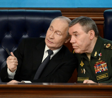 НАЈВЕЋИ НАПРЕДАК ОВАЈ МЕСЕЦ: Герасимов поднео рапорт Путину