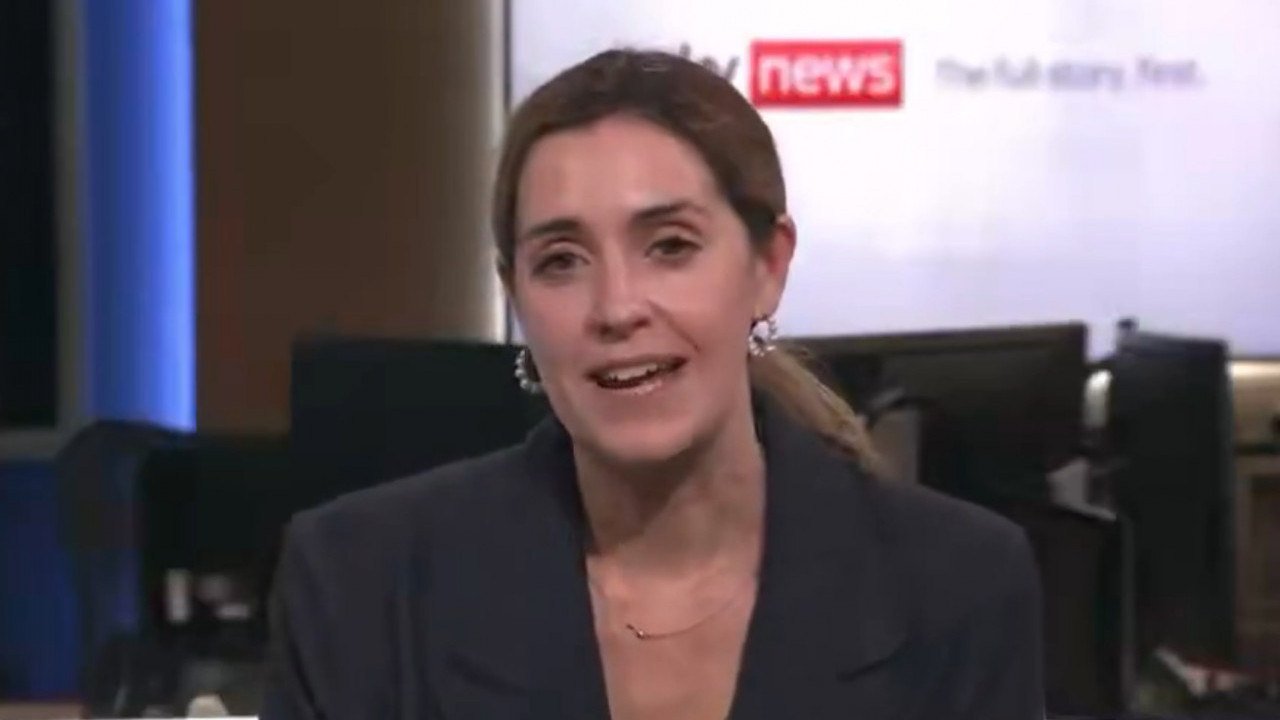 (VIDEO) Opsovala usred programa uživo "Dajte joj povišicu!"