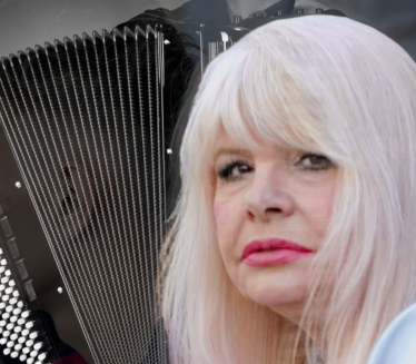 POSLEDNJI SNIMAK: Evo gde je bio Hankin harmonikaš