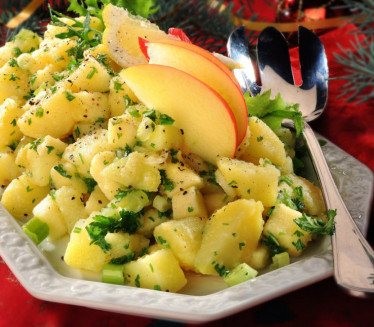 KROMPIR SALATA KOJA OSVEŽAVA: Idealna za posne dane