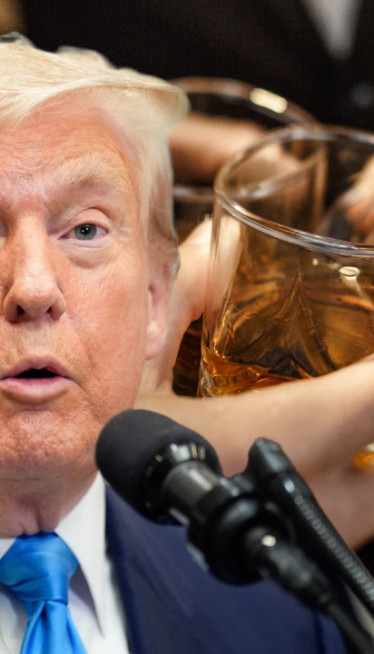 ТРАГЕДИЈА ГА ПРОМЕНИЛА: Трамп открио што није пробао АЛКОХОЛ