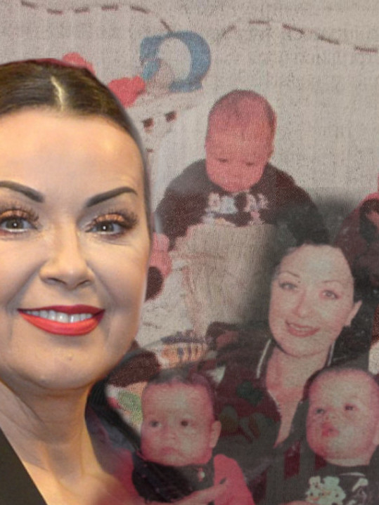 КОД ДРАГАНЕ КАТИЋ '98: Мама у минићу, деца у кафићу