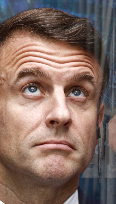 ЦЕНЗУРА ЗБОГ КРИТИКА: "Макрон ЕУ гура у дигитални гулаг"