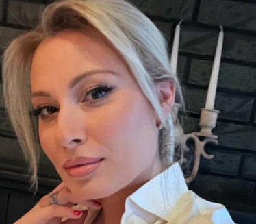 "GORIŠ"! Dajana u donjem vešu - vrela mrazica (FOTO)