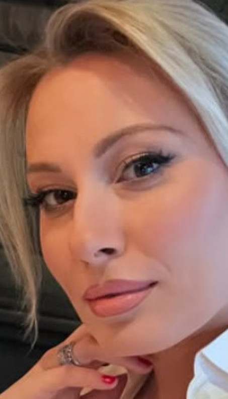 "ГОРИШ"! Дајана у доњем вешу - врела мразица (ФОТО)