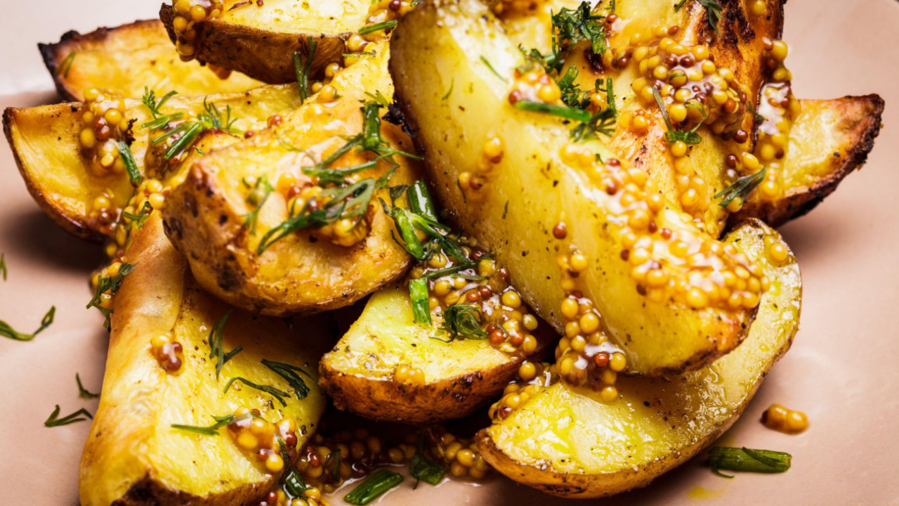 KROMPIR IZ RERNE: Neodoljivo sočan i mek!