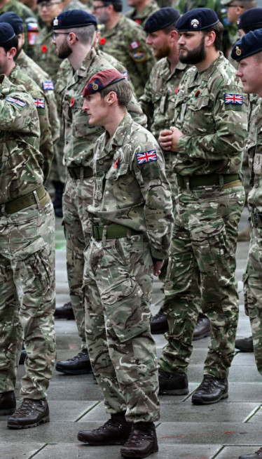 SPREMAJU SE ZA SVETSKI RAT Pozivaće i veterane do 65 godina