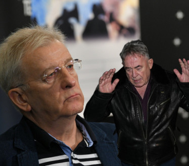 "ЖИВЕО МИ ЈОШ СТО ГОДИНА": Мима емотиван, порука Брстини