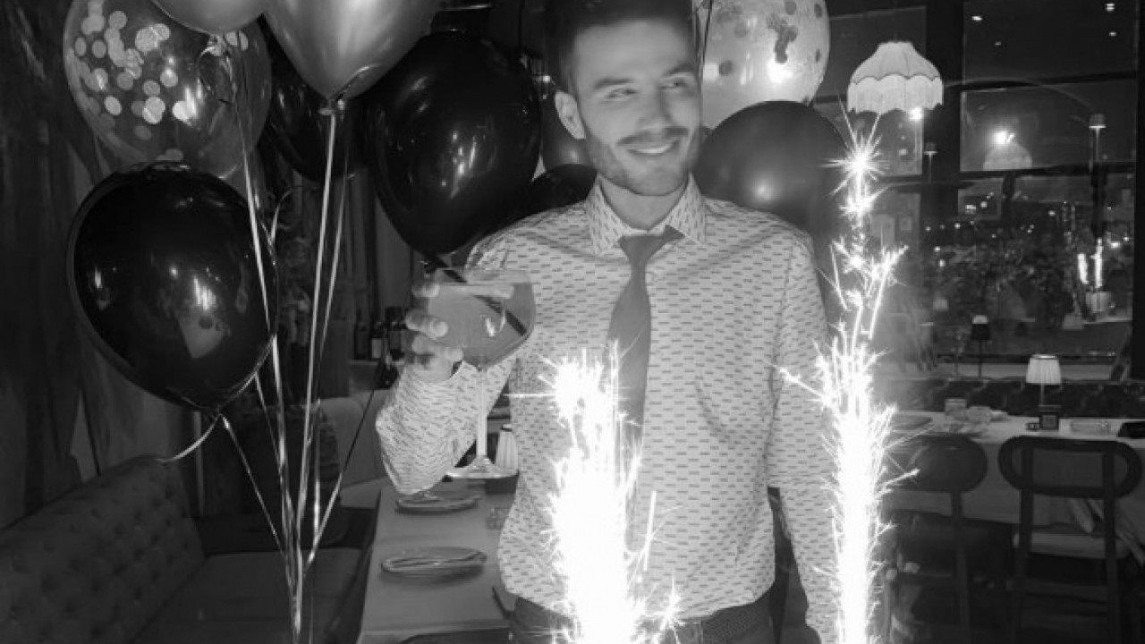 „Нека објасне од чега се заразио и умро“