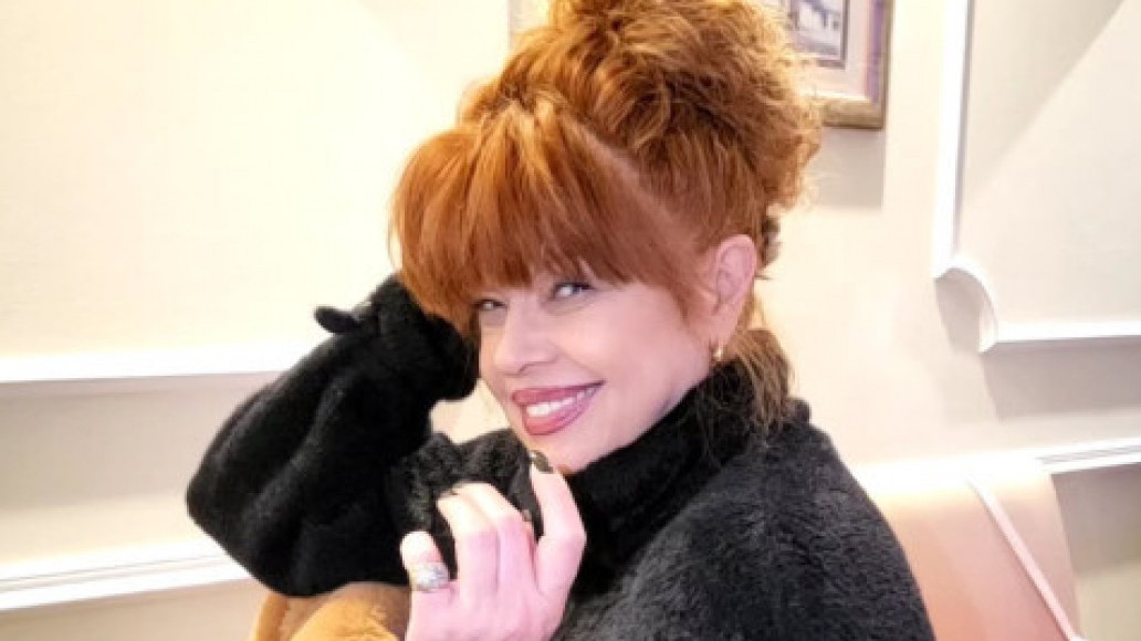 СПАВАЛА ЈЕ НА СТЕПЕНИЦАМА: Глумица водила битку око стана