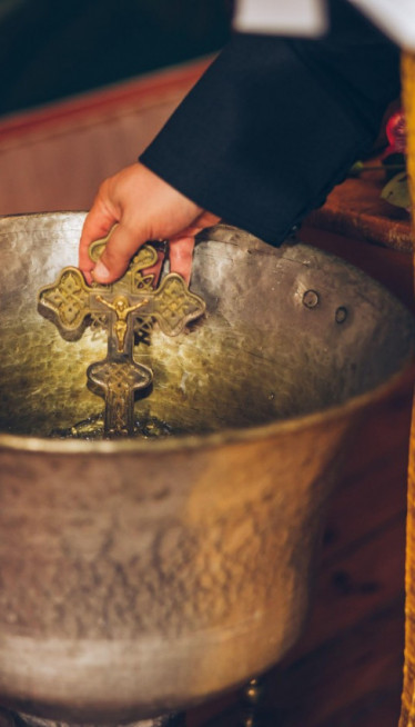 MNOGI SRBI NE ZNAJU: Ovo su imena koja crkva ne prihvata