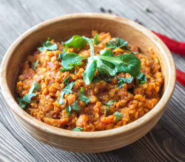 IDEALNO ZA POST: Kako spremiti crveno sočivo?