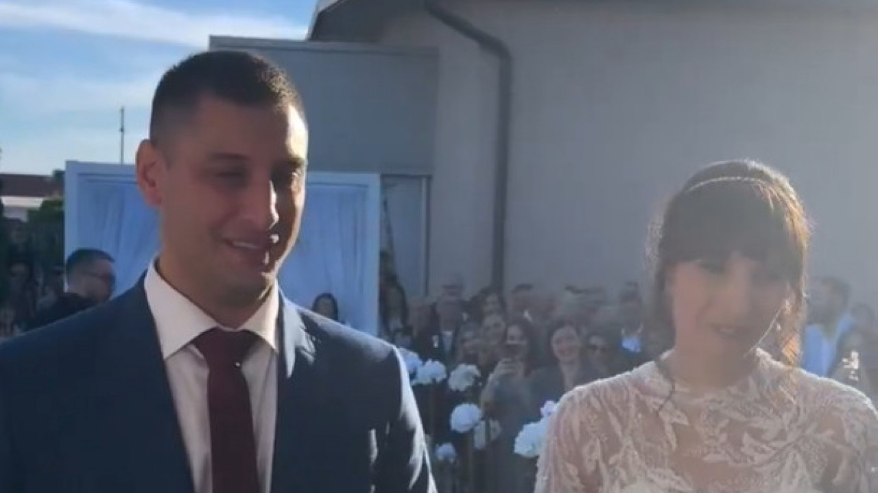 "ZA PONIŠTENJE BRAKA ODMAH!" Snimak sa svadbe HIT na mrežama
