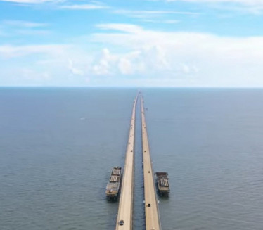 NAJSTRAŠNIJI MOST SVETA: Vozači imaju napade panike